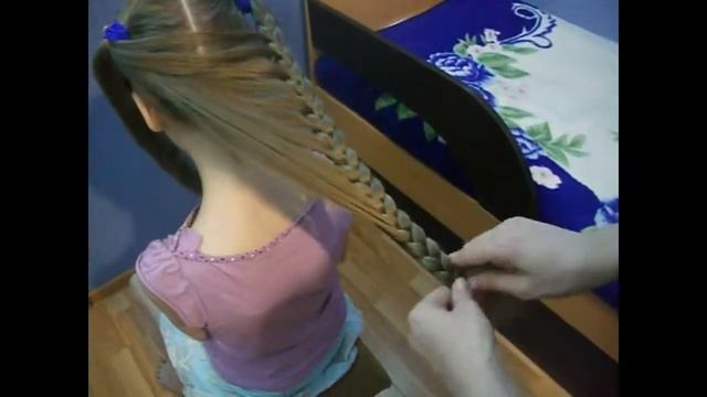 Плетение кос Причёска за 5 минут braiding Hairstyle in 5 minutes смотреть онлайн