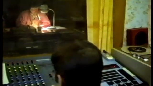 «Студия городского радио». 11-10-1994 смотреть онлайн