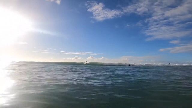 Mondo Bongo - Joe Strummer And The Mescaleros - POV Surfing - GoPro - Hawaii смотреть онлайн