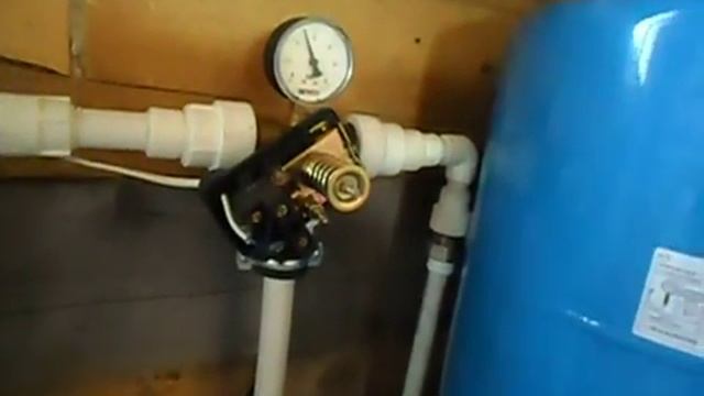 Устройство автономного водоснабжения коттеджа от скважины с подогревом. смотреть онлайн