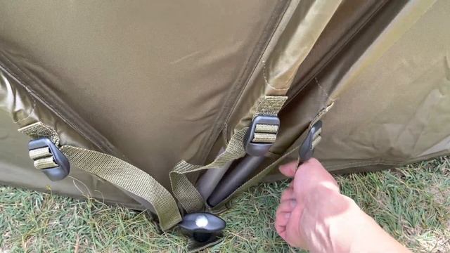 Распаковка шелтера Fox R-Series 1-man XL смотреть онлайн