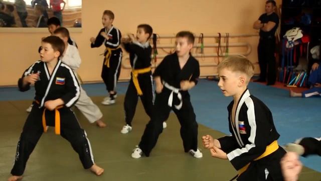 Детская тренировка с Мастером Ким Бу Ки. смотреть онлайн