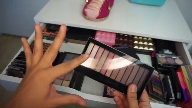 ?MI COLECCIÓN DE MAQUILLAJE Y VANITY TOUR [2017]? смотреть онлайн