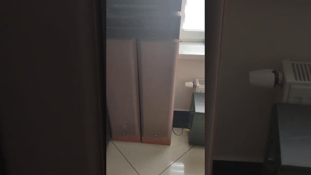 Yamaha NS-45E + Jamo SW303E Test 2 смотреть онлайн