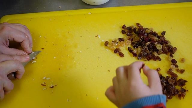 Песах: Кулинарный мастер класс - Конфеты из мацы смотреть онлайн