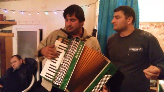 Аварские песни играет на Аккордеоне Ширин поёт Хизри смотреть онлайн