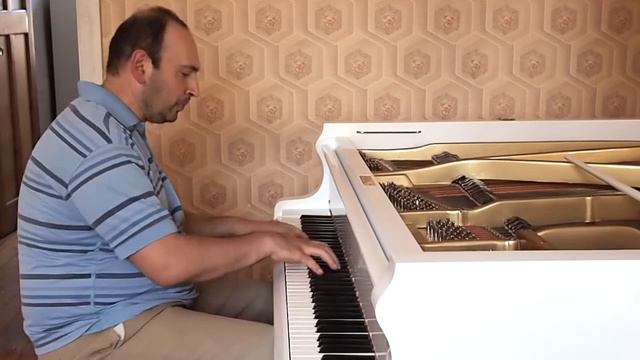 Besame Mucho - piano cover by Dionis Kharlampidi смотреть онлайн