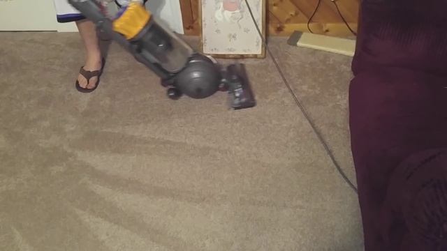 Dyson ball multifloor living room clean смотреть онлайн