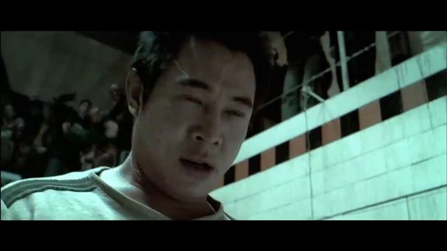 Джет Ли против Скотта Эдкинсона в фильме Дени цепной пёс (2005)