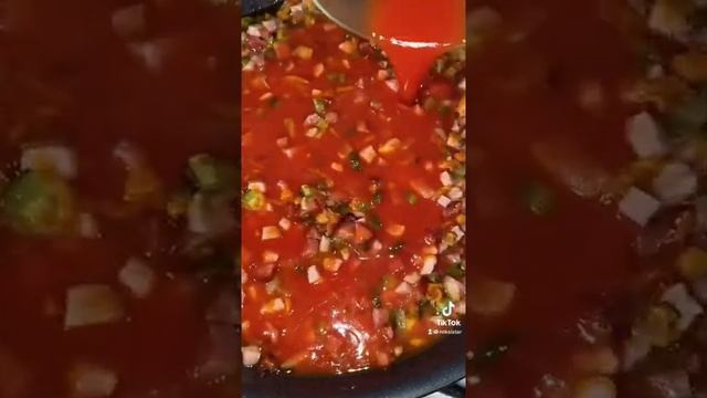 Топовый рецепт солянки! смотреть онлайн