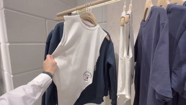 VLOG : Шопинг Кушаем Гуляем смотреть онлайн