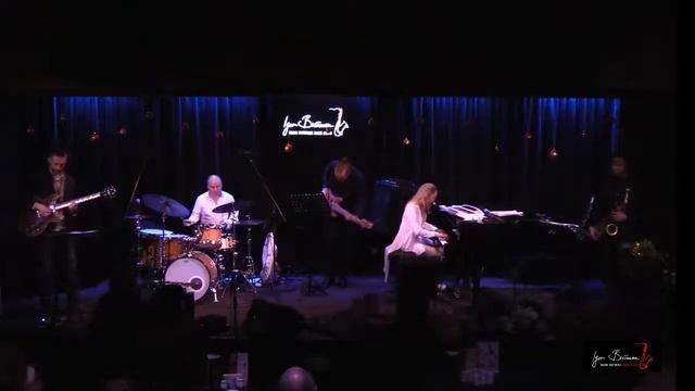 Квартет Олега и Натальи Бутман3 Января, Вс / 20:30 смотреть онлайн