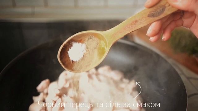 Тушкована кролятина в сметані з грибами | Рецепти з кролячим м'ясом смотреть онлайн