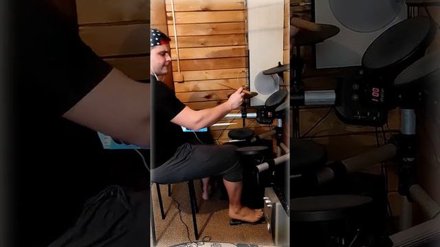Игорь Сыромятников - Louna - колыбельная drum cover смотреть онлайн