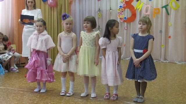 Утренник 8 марта, старшая группа д/с Улыбка смотреть онлайн