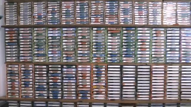 One Last Look at my COMPLETE Betamax Library - 9/29/10!! смотреть онлайн