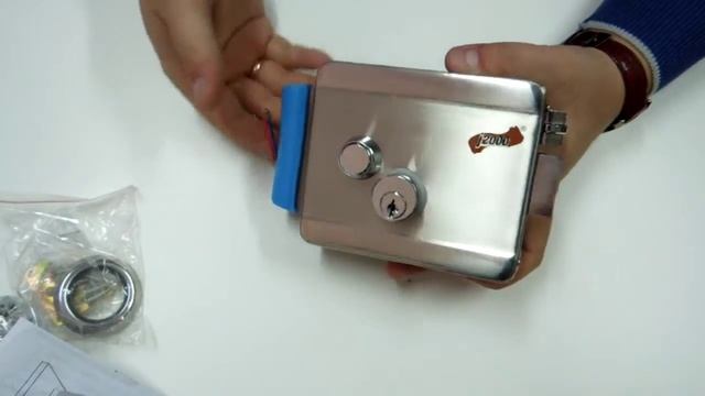 Распаковка электро-механического замка J2000-Lock-EM02SS