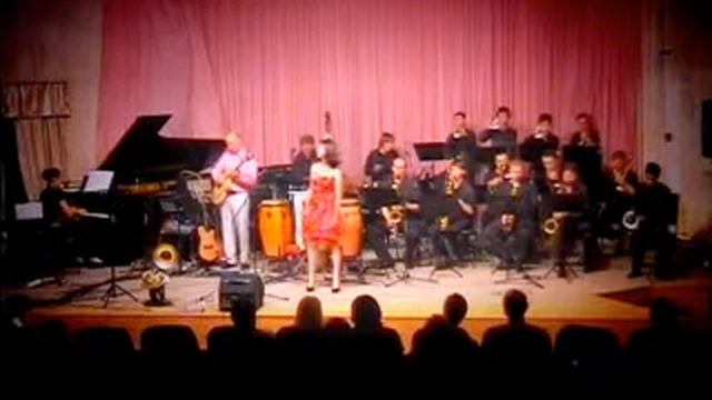 16_Jumpin' East Of Java.flv смотреть онлайн