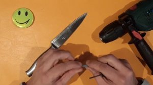 Что делать, если дюбель болтается в просверленном отверстии.