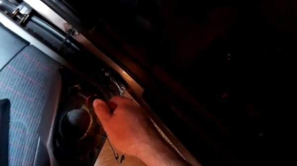 2015.06.22. Toyota Carina E: Ajtóbelső szerelés - Door Panel Assembly / Disassembly