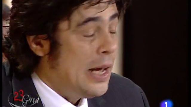 GOYA 2009 MEJOR ACTOR PROTAGONISTA BENICIO DEL TORO