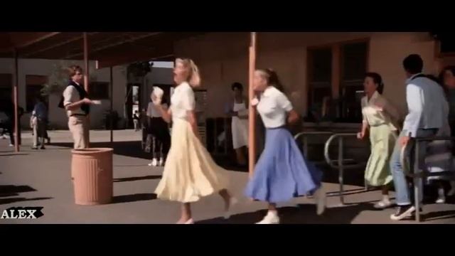 Summer Nights - Бриолин смотреть онлайн