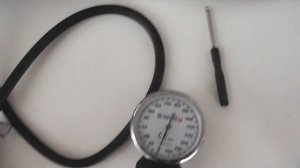 Тонометр B-Well Pro-60  механический со стетоскопом