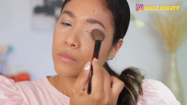 Charlotte Tilbury AIRBRUSH BRIGHTENING FLAWLESS FINISH Powder - Fair Medium