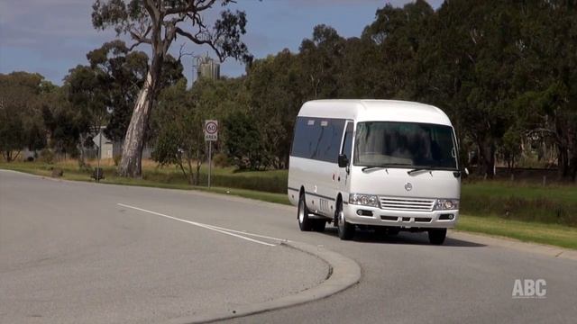 BUS REVIEW: Golden Dragon смотреть онлайн