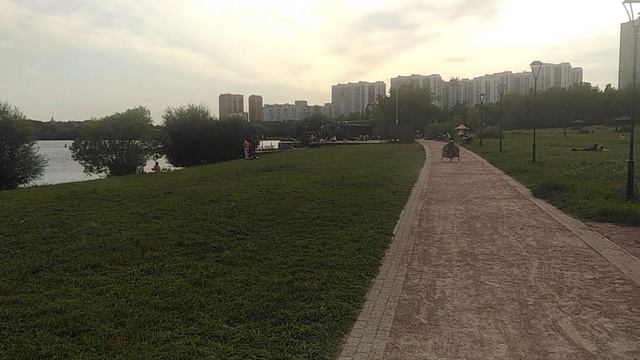 Велотрайк на пляже в Строгино