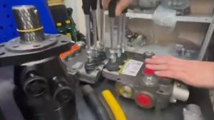 Гидромоторы и гидрораспределители для буровой техники. MT500 MT315 MH315