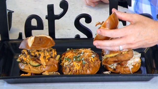 Feastbox / What's For Lunch? смотреть онлайн