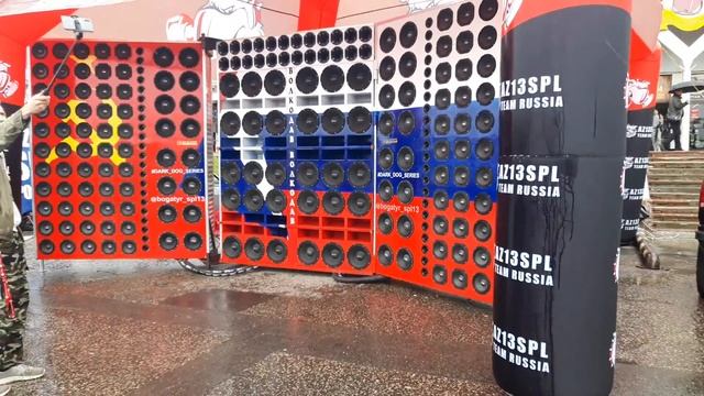 самая большая колонка смотреть онлайн