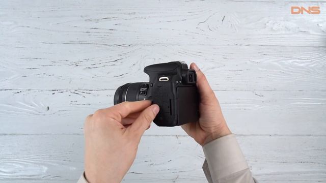 Распаковка фотоаппарата Canon EOS 800D Kit 18-55 IS STM / Unboxing Canon EOS 800D Kit 18-55 IS STM смотреть онлайн