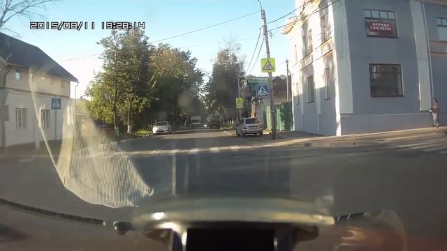 Священник на "Лексусе" напал на водителя смотреть онлайн