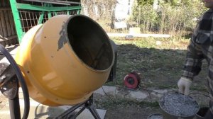 Как замесить бетонную смесь или как делать бетон ✔