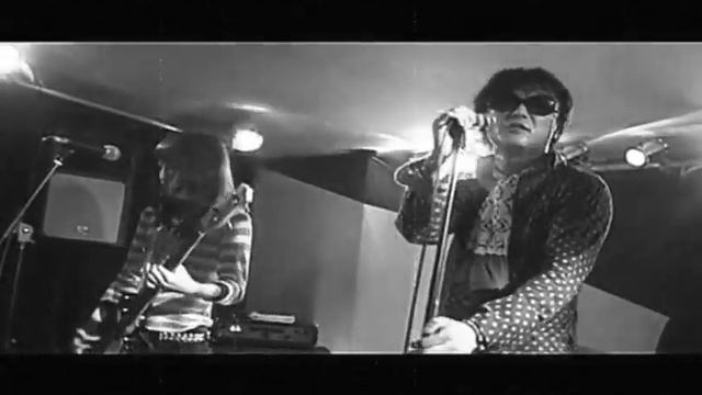 second cousin.(flamin'groovies cover)La-La-Lee's at UFO Party vol,2 смотреть онлайн