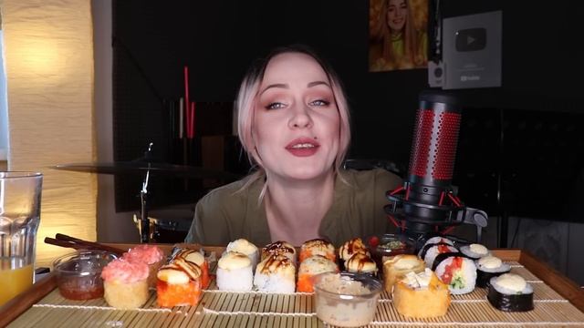 MUKBANG | Суши/роллы, мидии | Sushi/rolls, mussels не ASMR смотреть онлайн