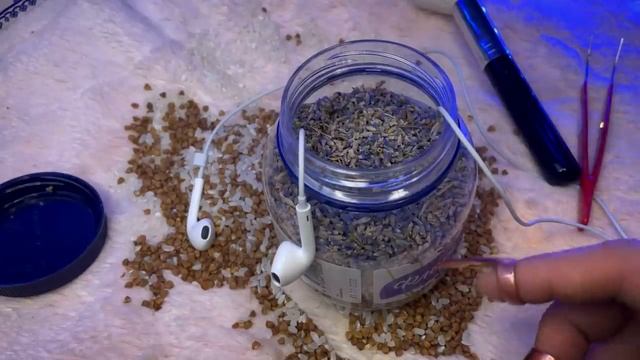 ASMR. Рассомаха рвёт Apple наушники. Странный асмр. Чистка смотреть онлайн