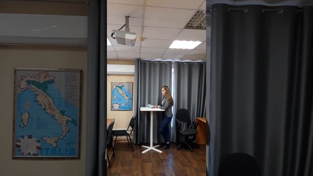 Жесты и фразеологизмы с Юлией Рябиновой смотреть онлайн