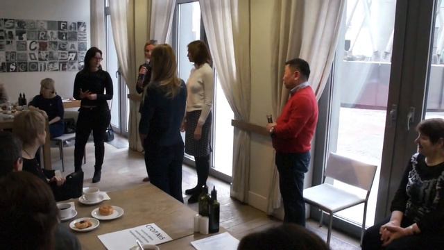 Клуб Здоровая Жизнь. Встреча в кафе Correas смотреть онлайн