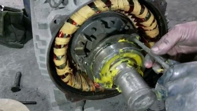 Как собрать электродвигатель асинхронный с фланцем? Сборка. смотреть онлайн