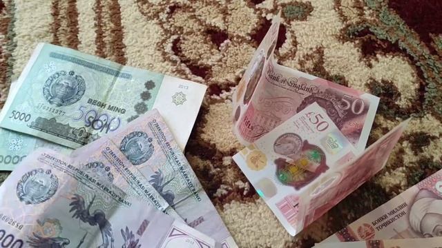 Фунт стерлинг, Сомони, Сом. Чем отличаются разные купюры друг от друга? Pound sterling, Somoni, Som смотреть онлайн