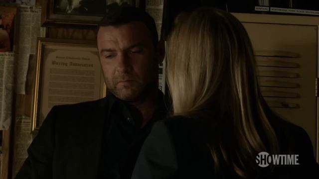 Ray Donovan | 'Standing Close' Official Clip | Season 2 Episode 3 смотреть онлайн