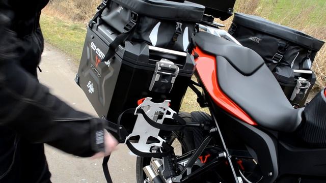 Trax Adventure System and Accessories from Sw-Motech смотреть онлайн