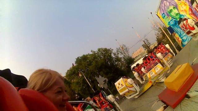 Аттракцион Crazy Dance или вылезающий шашлык !!! 18+ смотреть онлайн