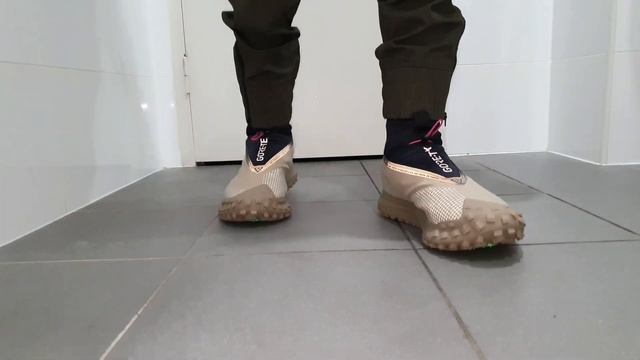 Nike ACG MOUNTAIN FLY GORE-TEX KHAKI | METALLIC SILVER on feet смотреть онлайн