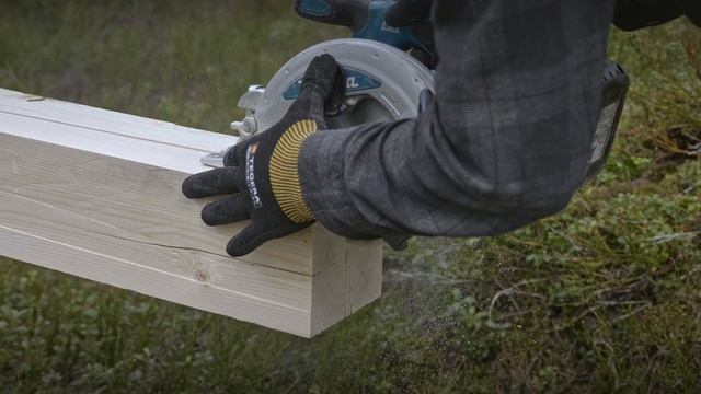 Greenhouse addition to my Log Cabin | Straightening the timber (Ep4) смотреть онлайн