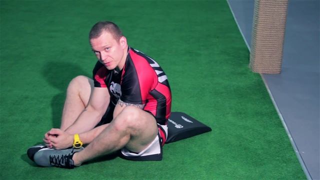 Sit-ups Техника выполнения подъемов корпуса CROSSFIT. БаТ/АН Выпуск XI Кроссфит для начинающих смотреть онлайн