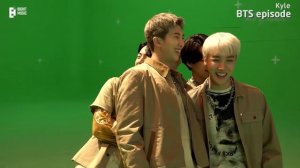 Съёмки клипа BTS — My Universe (feat Coldplay)